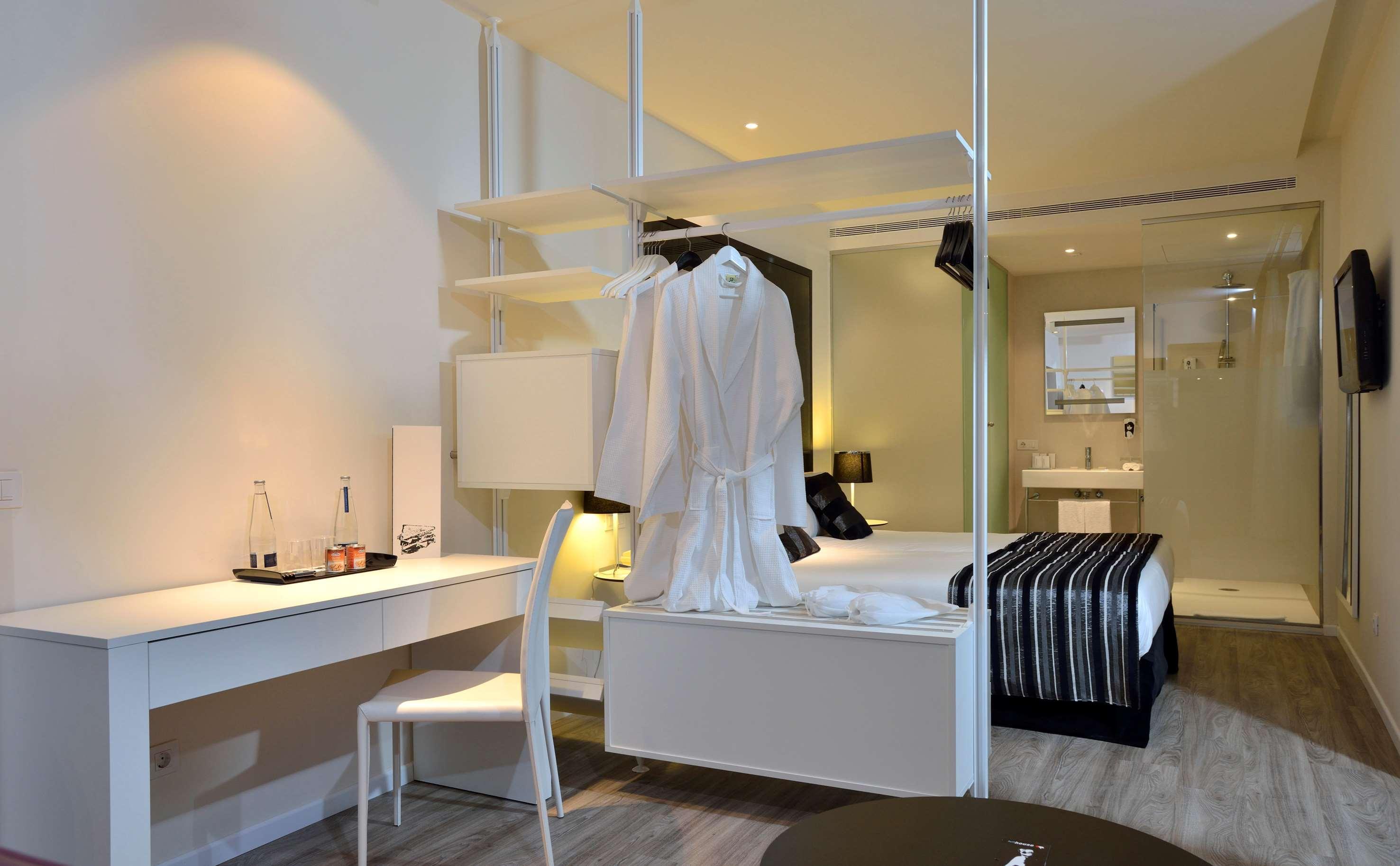 Melia South
