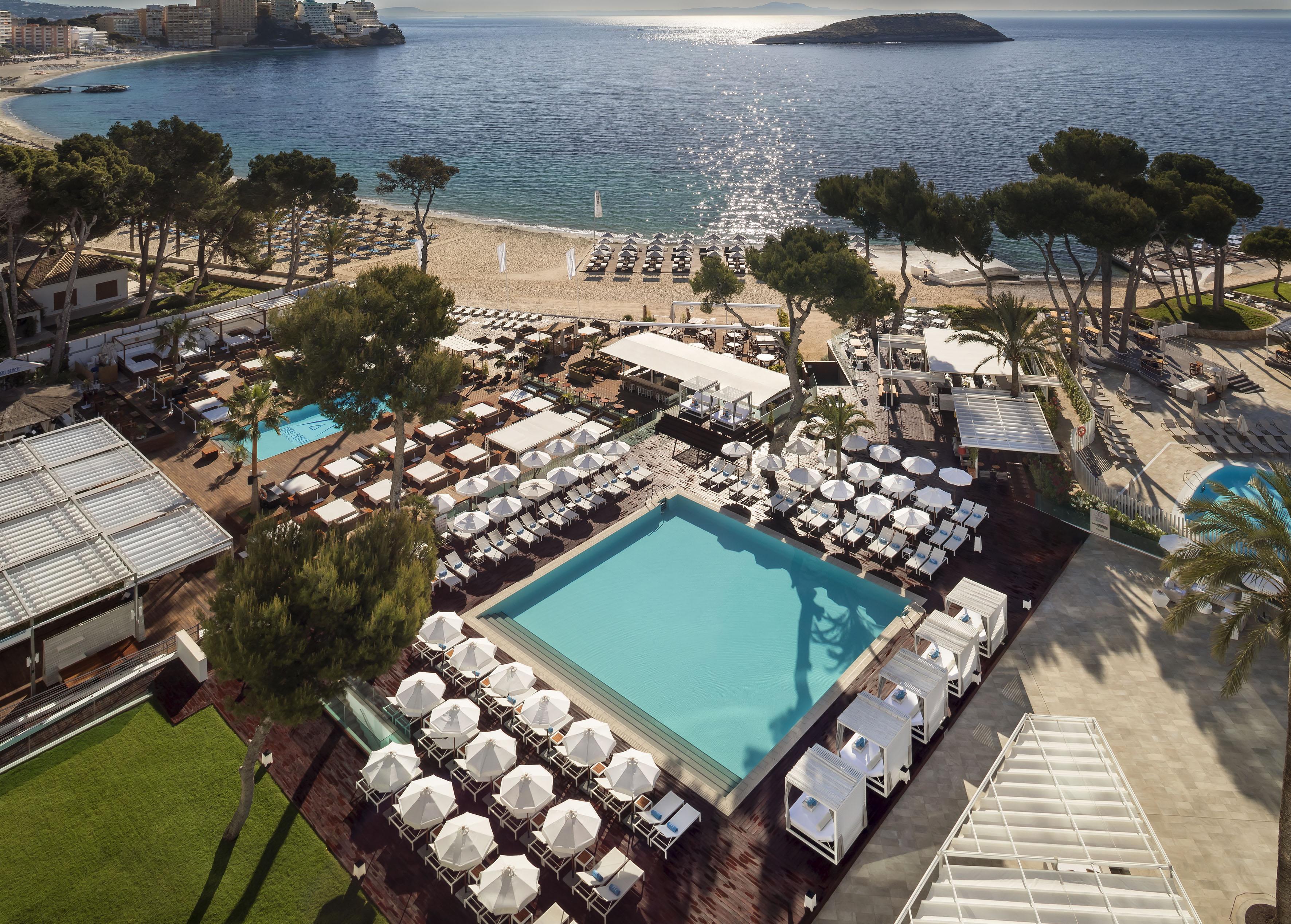 Melia South Hotel 4*