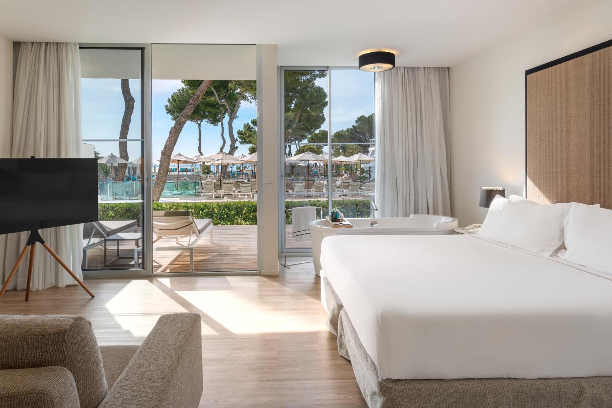 Hotel Melia South 4*