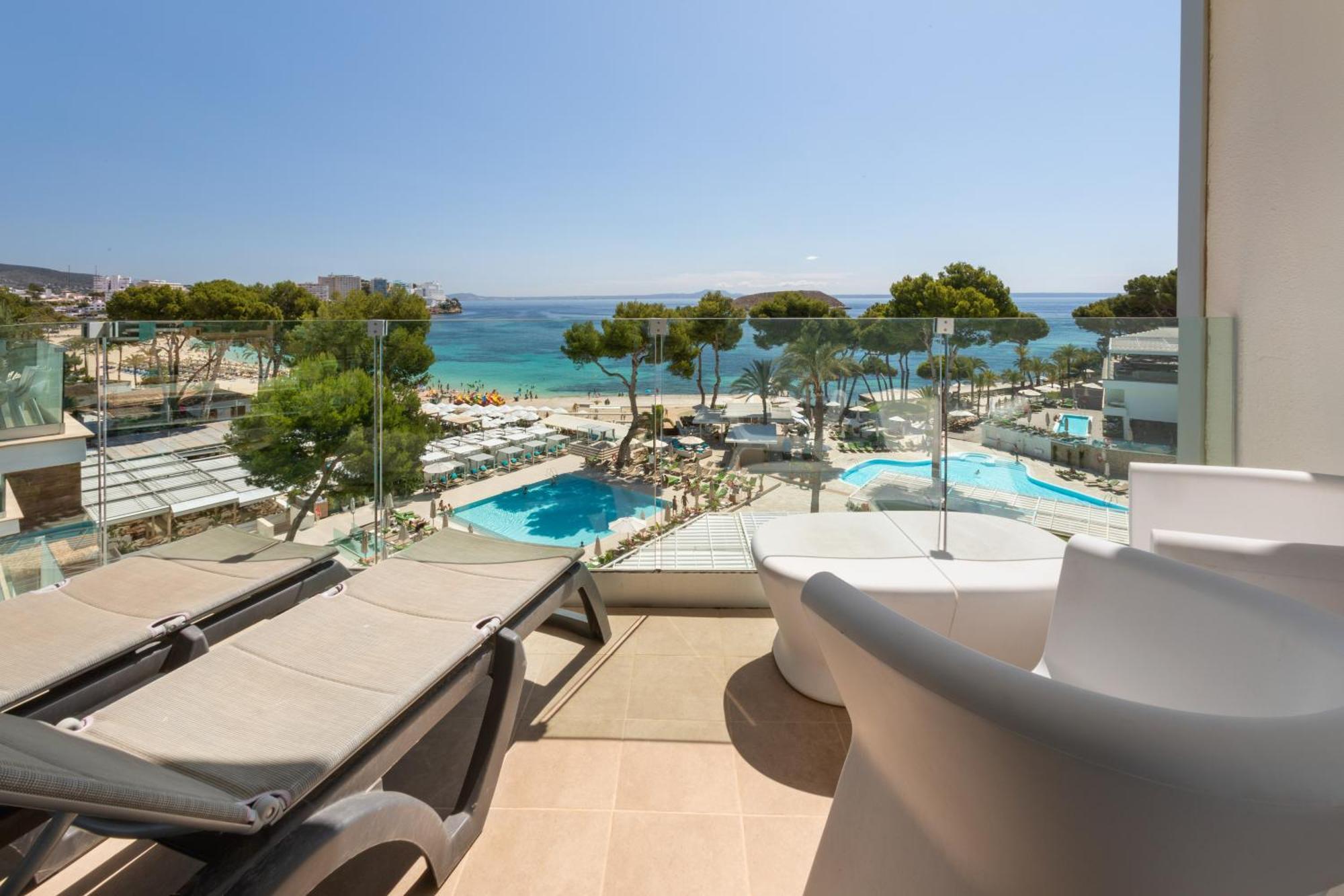 Melia South 4*
