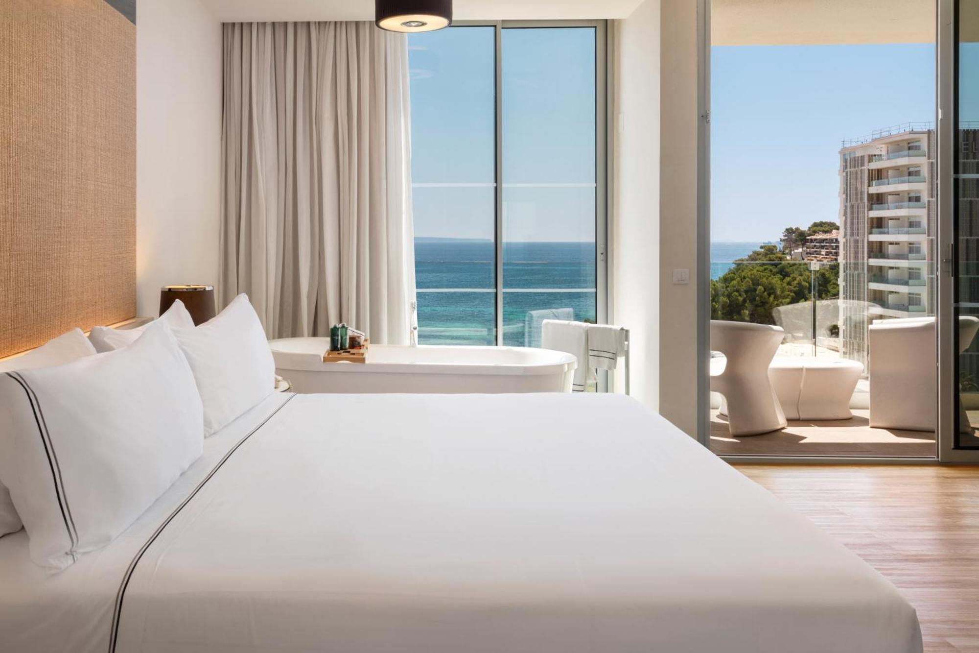 Melia South Hotel