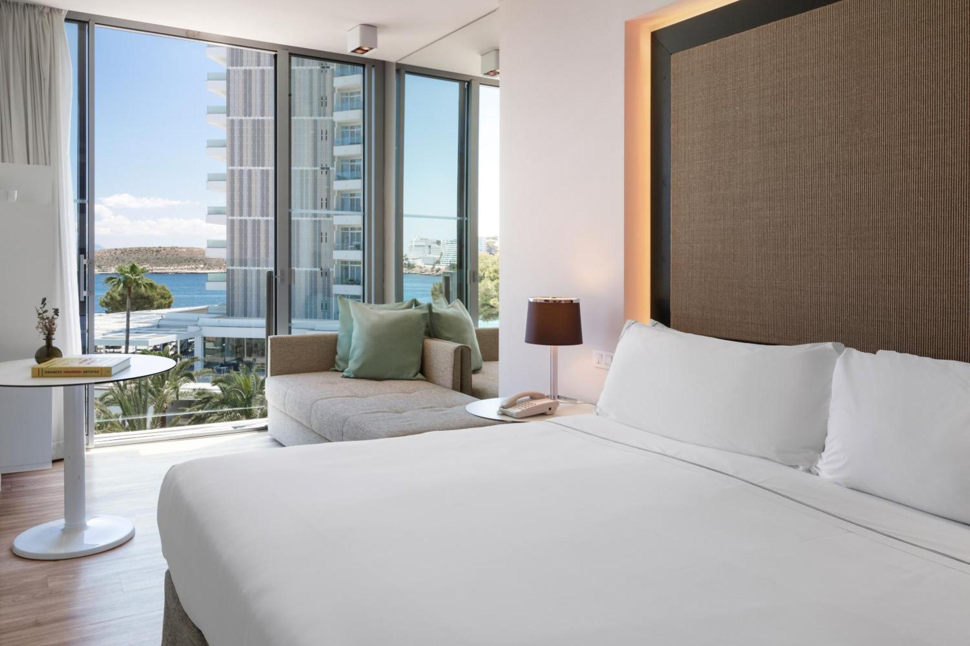 Melia South Hotel