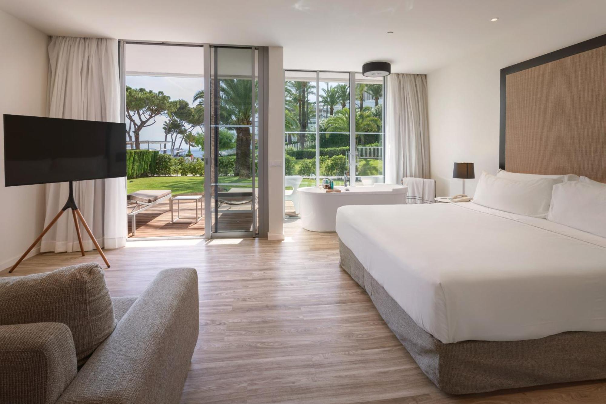 Hotel Melia South 4*